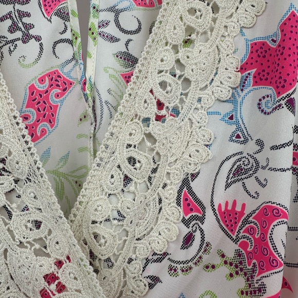 ILLA ILLA 3/4 Sleeve Romper Size Small in Pink White w/ Lace Detailing - Picture 5 of 10